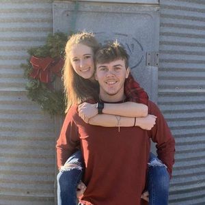 Meet your Posher, Kaylea